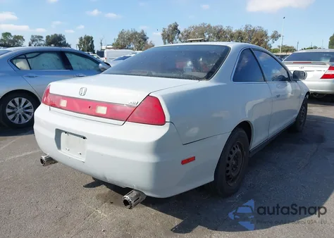 2001 Honda Accord 3.0 Lx from USA, damaged, VIN 1HGCG224X1A035582